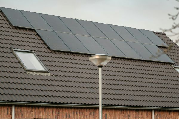Top 5 critères pour sélectionner un panneau solaire idéal